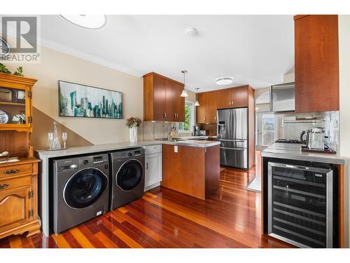 1056 Caledonia Way, West Kelowna, BC - Indoor Photo Showing Laundry Room