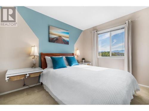 1056 Caledonia Way, West Kelowna, BC - Indoor Photo Showing Bedroom