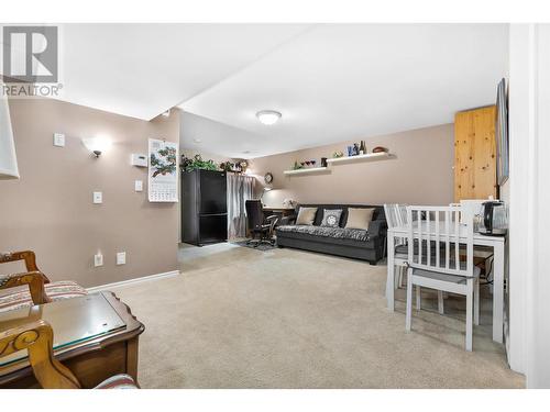 1056 Caledonia Way, West Kelowna, BC - Indoor