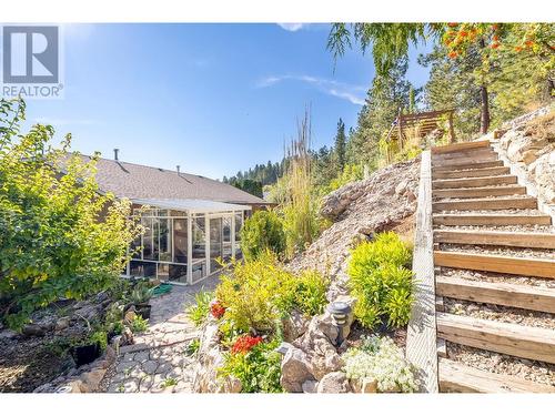 1056 Caledonia Way, West Kelowna, BC - Outdoor