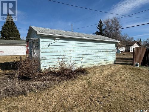 307 1St Avenue Ne, Preeceville, SK - Outdoor