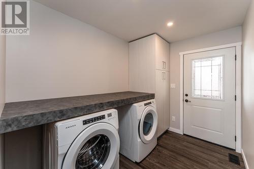 2482 Bernard Road, Prince George, BC - Indoor Photo Showing Laundry Room