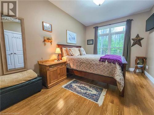37 Grouse Drive, Oliphant, ON - Indoor Photo Showing Bedroom
