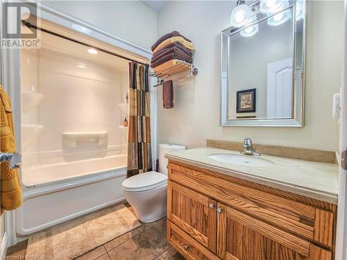 37 Grouse Drive, Oliphant, ON - Indoor Photo Showing Bathroom