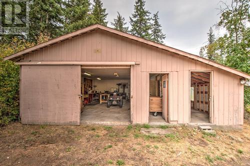 11 Gardom Lake Road, Enderby, BC - Outdoor With Exterior