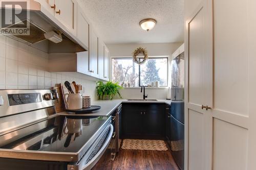 5300 25 Avenue Unit# 31, Vernon, BC - Indoor Photo Showing Kitchen