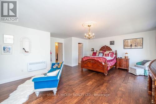 294 Lau-Ren Road, Laurentian Hills, ON - Indoor Photo Showing Bedroom