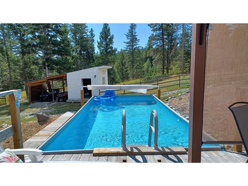 1958 Hunter Road, Cranbrook, BC - Outdoor With Above Ground Pool