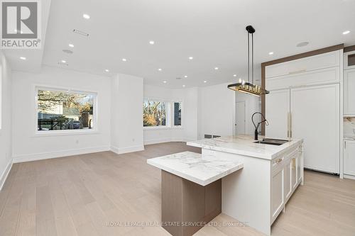 1352 Mount Pleasant Road, Toronto, ON - Indoor Photo Showing Other Room
