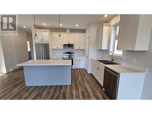 1248 Fir Street, Telkwa, BC - Indoor Photo Showing Kitchen With Double Sink With Upgraded Kitchen