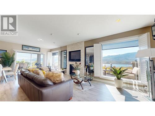 3033 37Th Street Lot# 8, Osoyoos, BC - Indoor Photo Showing Living Room With Fireplace