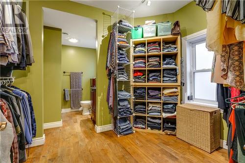 35 Second Street E, Cornwall, ON - Indoor With Storage