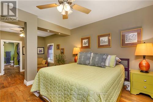 35 Second Street E, Cornwall, ON - Indoor Photo Showing Bedroom