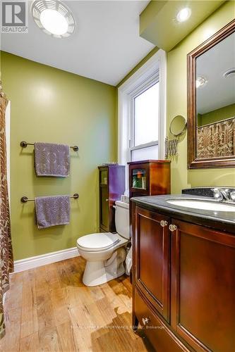 35 Second Street E, Cornwall, ON - Indoor Photo Showing Bathroom