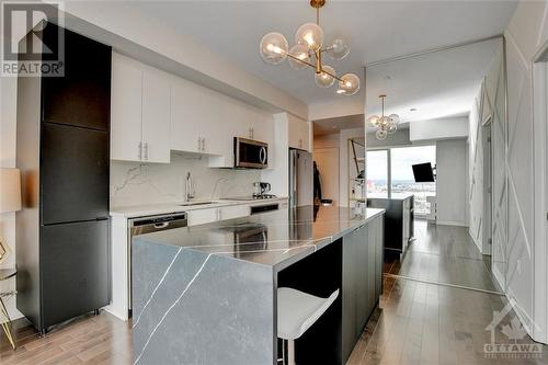 805 Carling Avenue Unit#3302, Ottawa, ON - Indoor Photo Showing Kitchen With Upgraded Kitchen