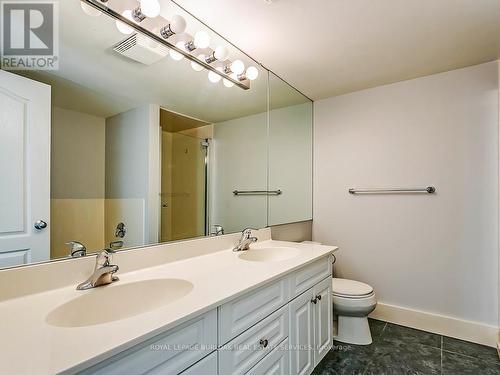 #813 -1276 Maple Crossing Blvd, Burlington, ON - Indoor Photo Showing Bathroom