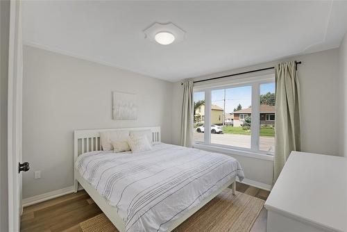 213 Bell Street, Port Colborne, ON - Indoor Photo Showing Bedroom