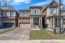 32 Red Giant Street, Richmond Hill, ON  - Outdoor With Facade 