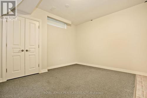36 Valleyford Avenue, Richmond Hill, ON - Indoor Photo Showing Other Room