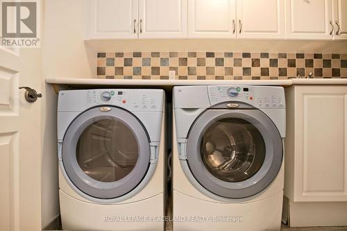 36 Valleyford Avenue, Richmond Hill, ON - Indoor Photo Showing Laundry Room