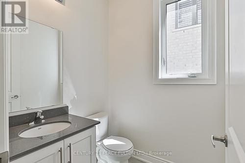 40 Joiner Circ, Whitchurch-Stouffville, ON - Indoor Photo Showing Bathroom
