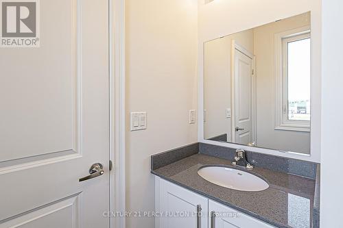 40 Joiner Circle, Whitchurch-Stouffville, ON - Indoor Photo Showing Bathroom