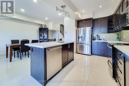 68 Vinton Rd, Hamilton, ON - Indoor Photo Showing Kitchen With Upgraded Kitchen