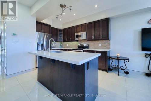 68 Vinton Rd, Hamilton, ON - Indoor Photo Showing Kitchen With Upgraded Kitchen
