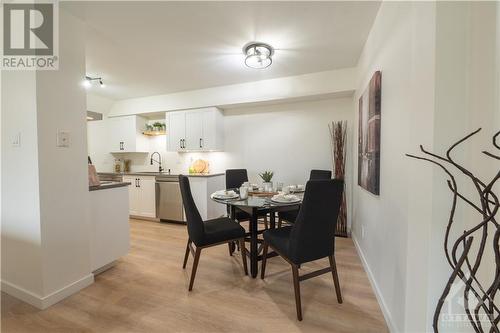 3 Banner Road Unit#A, Nepean, ON - Indoor Photo Showing Dining Room