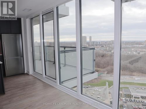 #2435 -20 Inn On The Park Dr, Toronto, ON -  Photo Showing Other Room