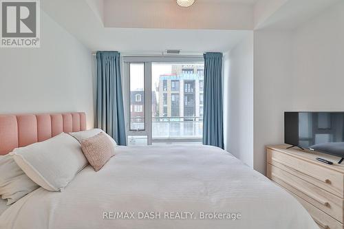 #215 -223 St. Clair Ave W, Toronto, ON - Indoor Photo Showing Bedroom