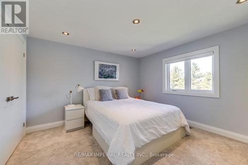 472 Aspen Forest Dr, Oakville, ON - Indoor Photo Showing Bedroom