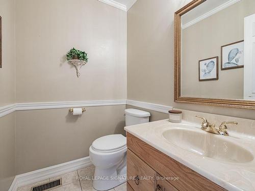 256 Centennial Rd, Toronto, ON - Indoor Photo Showing Bathroom