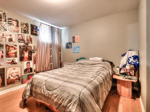 Intergenerational - 395  - 399 Rue Marthe, Saint-Philippe, QC - Indoor Photo Showing Bedroom