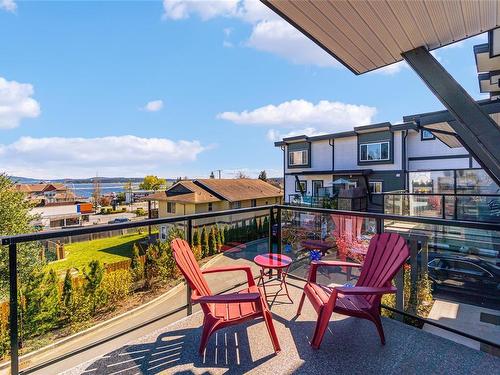 106-253 Victoria Rd, Nanaimo, BC - Outdoor With Balcony With Exterior