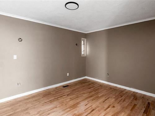 9146 West Saanich Rd, North Saanich, BC - Indoor Photo Showing Other Room