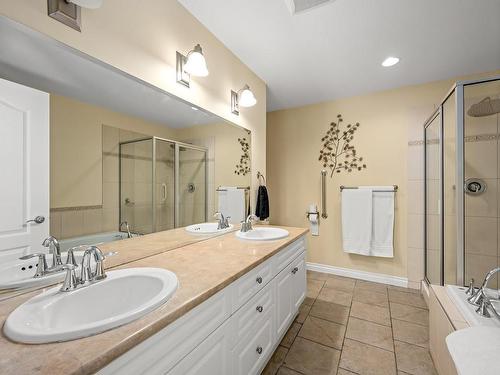127-44 Anderton Ave, Courtenay, BC - Indoor Photo Showing Bathroom