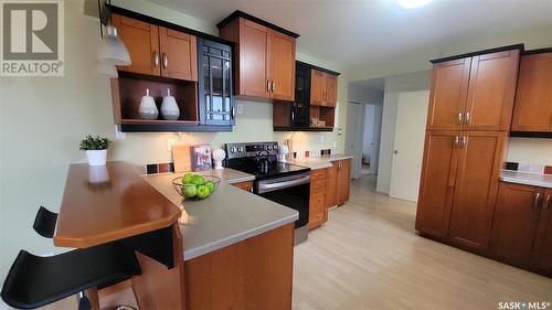 837 Northumberland Avenue, Saskatoon, SK - Indoor Photo Showing Kitchen