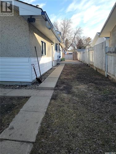 837 Northumberland Avenue, Saskatoon, SK - Outdoor