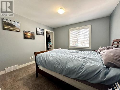 1309 D Avenue N, Saskatoon, SK - Indoor Photo Showing Bedroom