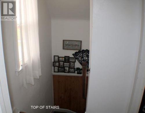 301 Sixth Ave W, Sault Ste Marie, ON - Indoor Photo Showing Other Room