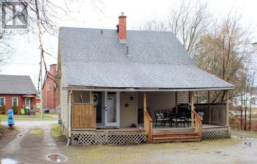 301 Sixth Ave W, Sault Ste Marie, ON - Outdoor With Deck Patio Veranda