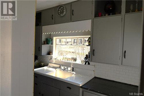 2244 774 Route, Wilsons Beach, NB - Indoor Photo Showing Kitchen With Double Sink