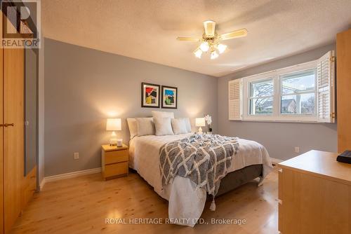 146 Guthrie Cres, Whitby, ON - Indoor Photo Showing Bedroom