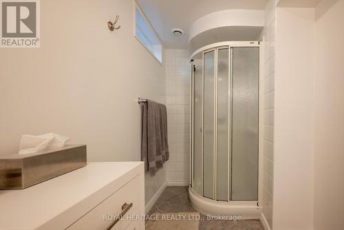 146 Guthrie Cres, Whitby, ON - Indoor Photo Showing Bathroom