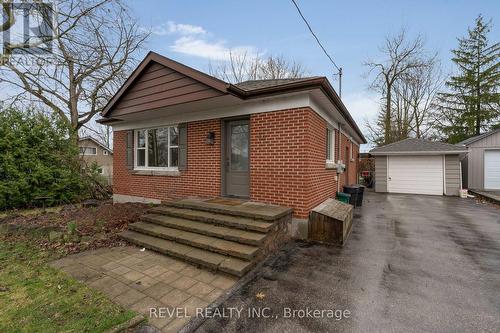 36 Lount Street, Barrie, ON - Outdoor With Exterior