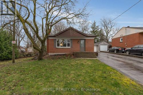 36 Lount St, Barrie, ON - Outdoor