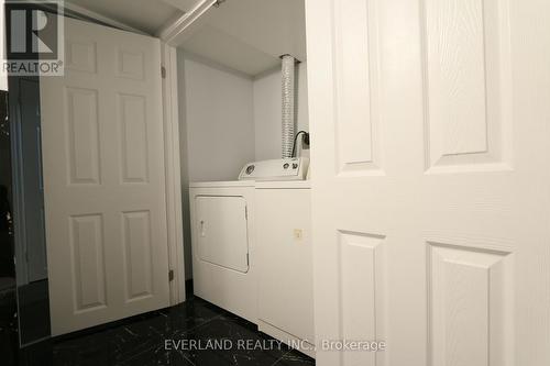 66 Barrett Cres, Barrie, ON - Indoor Photo Showing Laundry Room