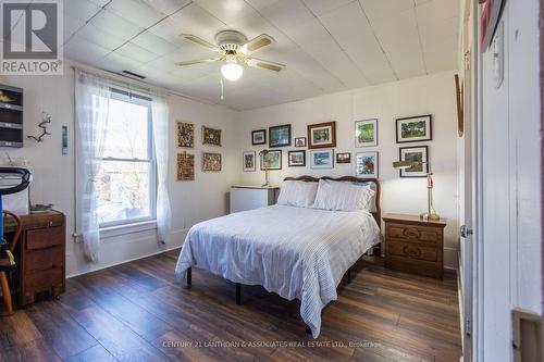 275 Dufferin Avenue, Quinte West, ON - Indoor Photo Showing Bedroom