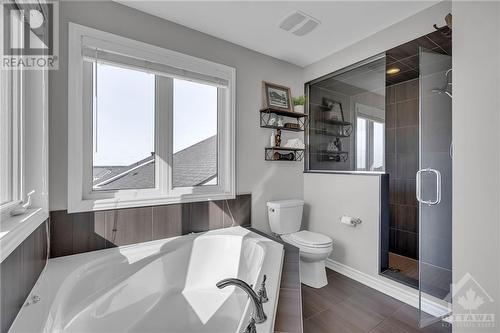 114 Pinelock Street, Ottawa, ON - Indoor Photo Showing Bathroom